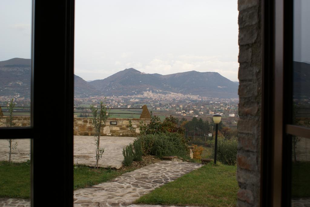 Fonte Chiara Villa Gubbio Eksteriør bilde